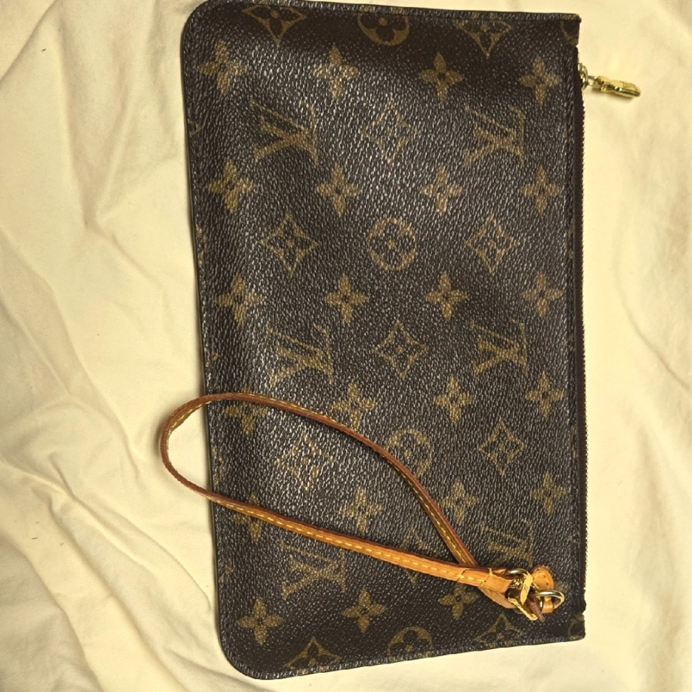 Louis Vuitton Brown Monogram Clutch